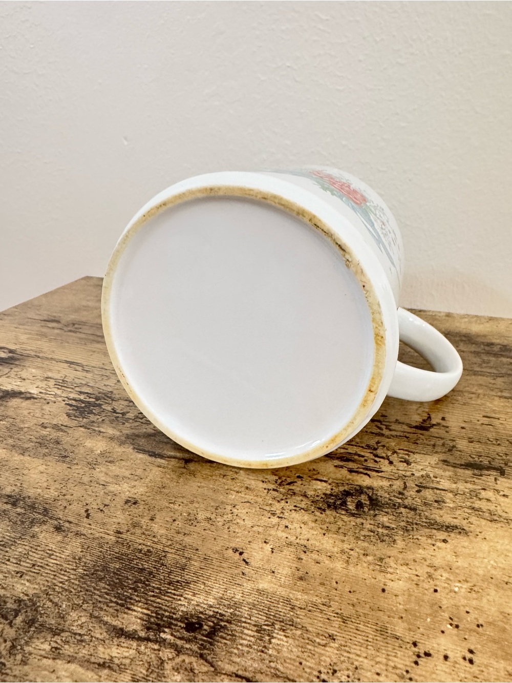 White Ceramic Floral Pitcher | Red Roses Blue Ribbon - Picture 11 of 12